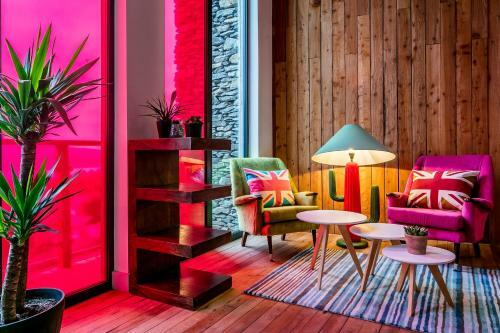 Hostal Dome House