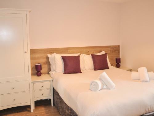 Hazel - Woodland Cottages
