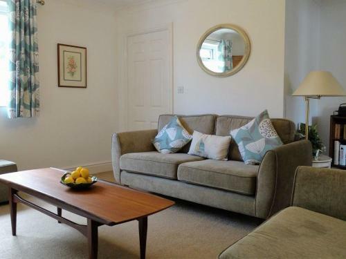 2 Smugglers Close, Branscombe