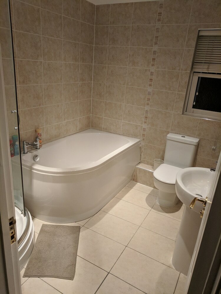 Hostal Cribyn Lodge