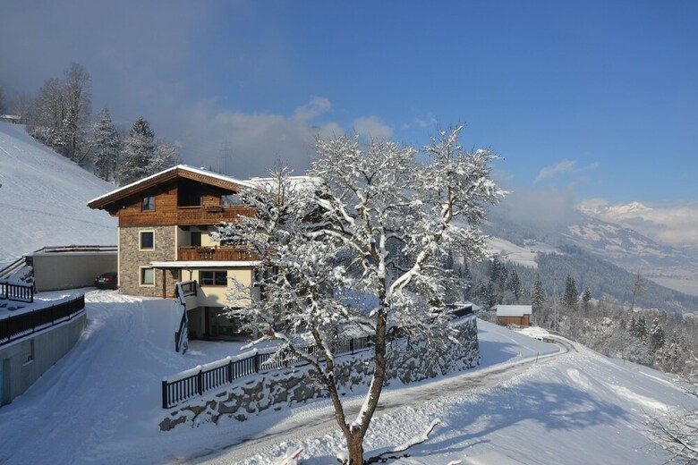 Chalets & Apartments Wachterhof