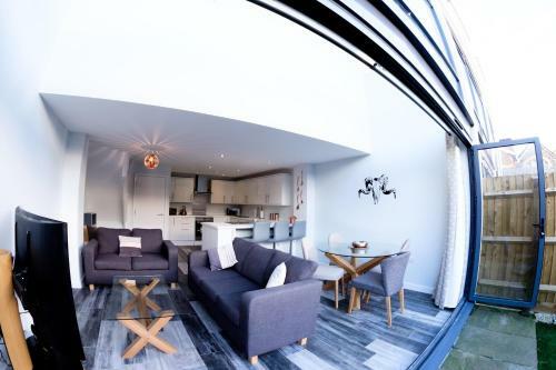 Winton Townhouse