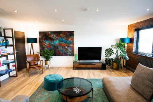 Cigar Factory Apartments