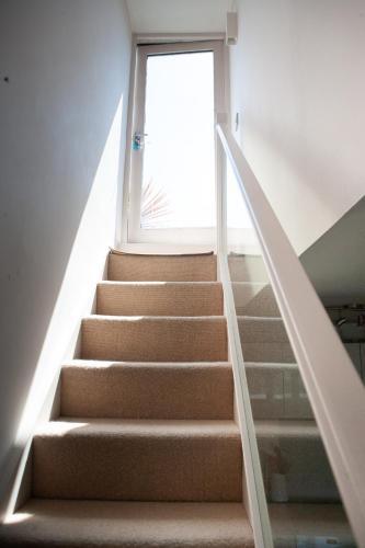 1 Bedroom Apartment With Private Roof Terrace