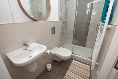 2 Bedroom City Centre Apartment