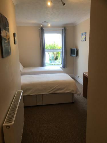 Hostal Bude Haven Guest House