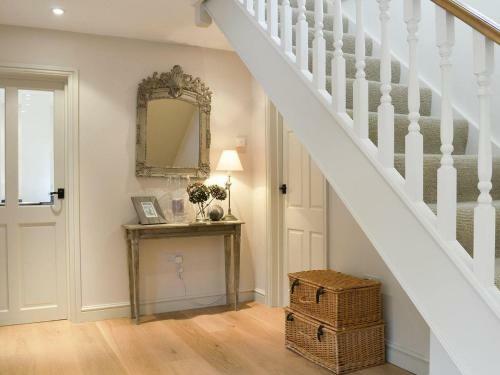 Brookside Cottage