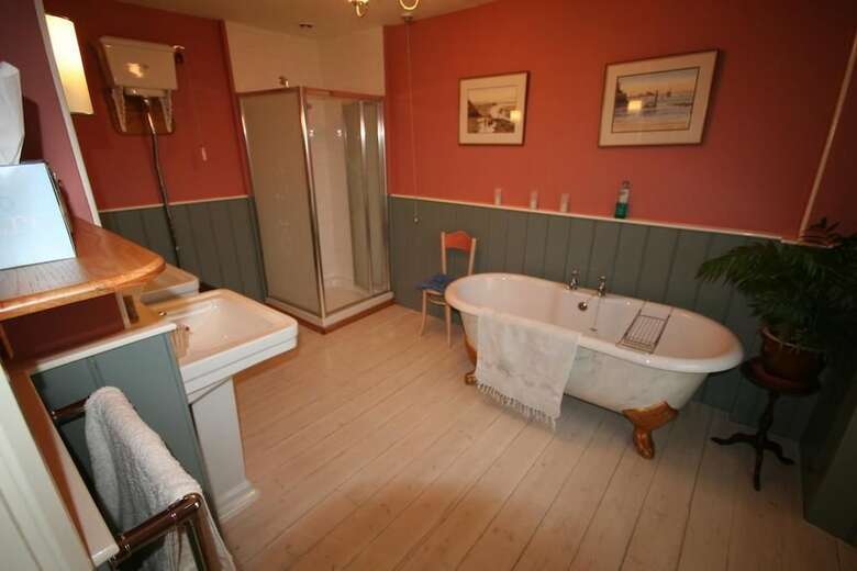 Bed & Breakfast Bangors Organic