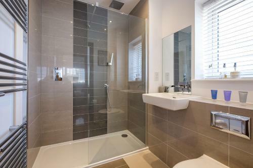 Apartamentos Tailored Stays - Grand Central Duplex