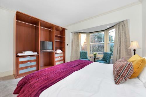 Hostal St Alphege, Canterbury - Fmp