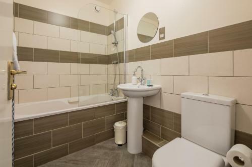 Regent Street Apartment