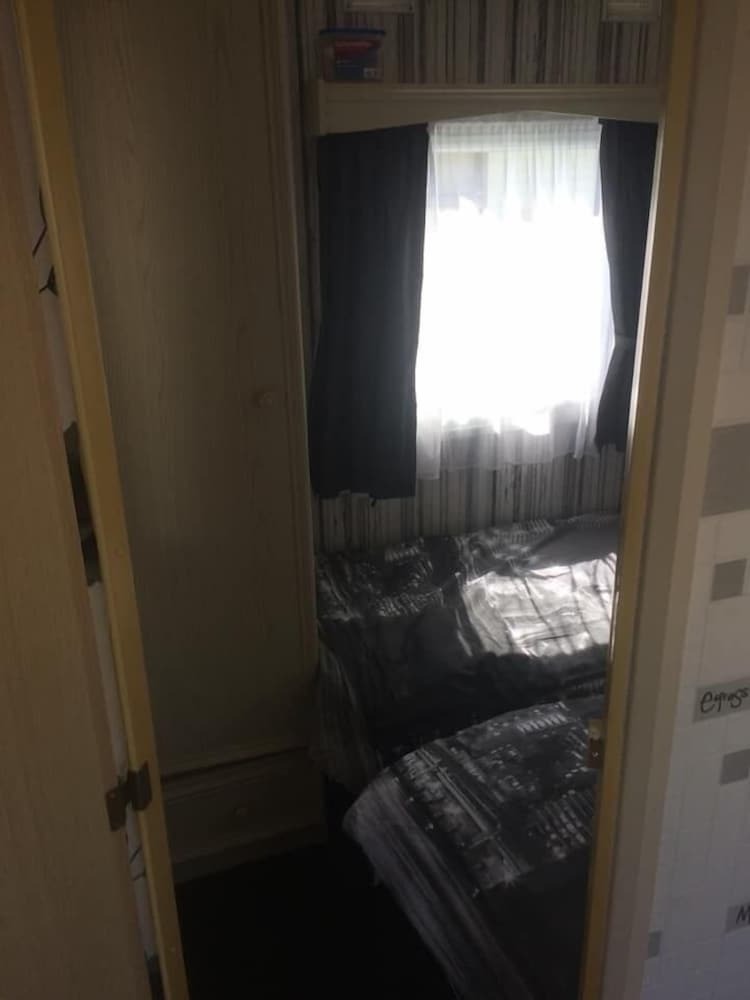 Golden Anchor Caravan Park