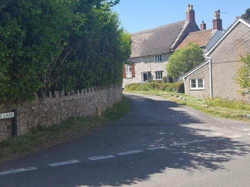 Rose Cottage, Chard