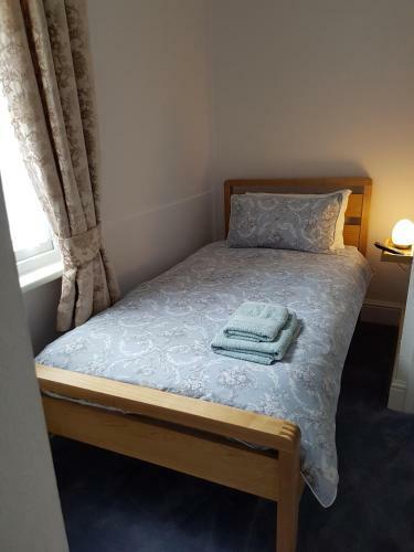 Hostal Alexandra Lodge Guest House