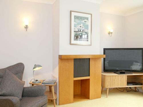 Chapel Street Apartment