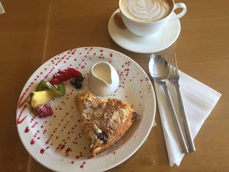 Bed & Breakfast Stephensons Tea And Coffee House