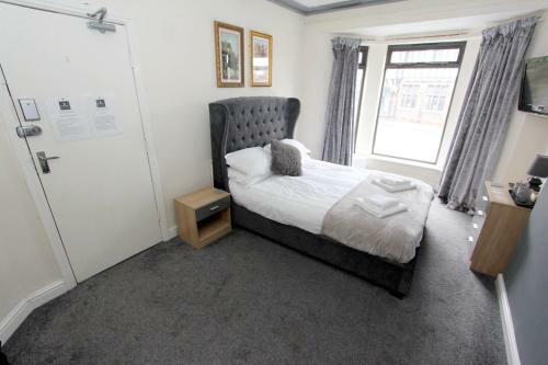 Hostal Abbots House - Self Service Rooms