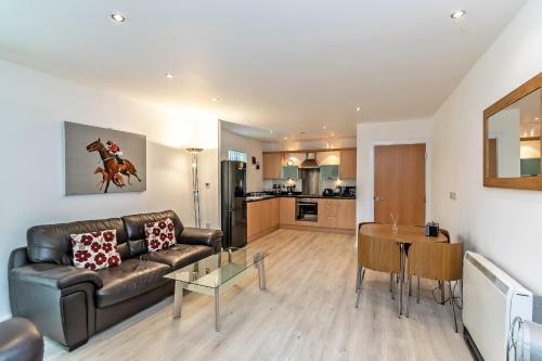 Racecourse Serviced Apartments