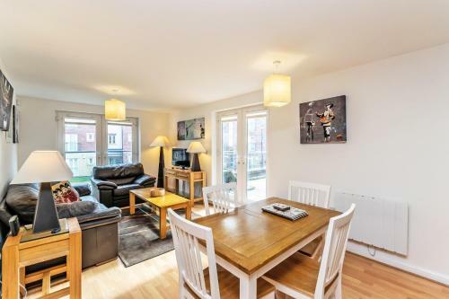Racecourse Serviced Apartments