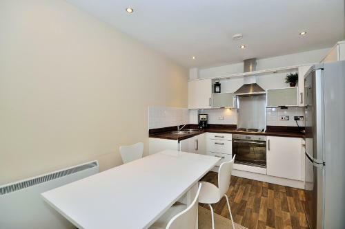 Racecourse Serviced Apartments