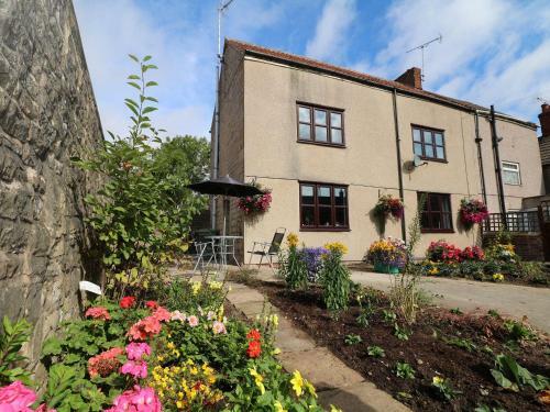 Dove Cottage, Chesterfield