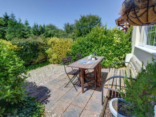 Holiday Home Holdstone