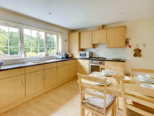 Holiday Home Holdstone
