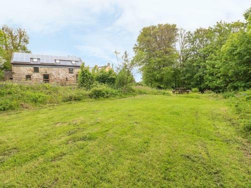 Y Bwthyn, Clynderwen