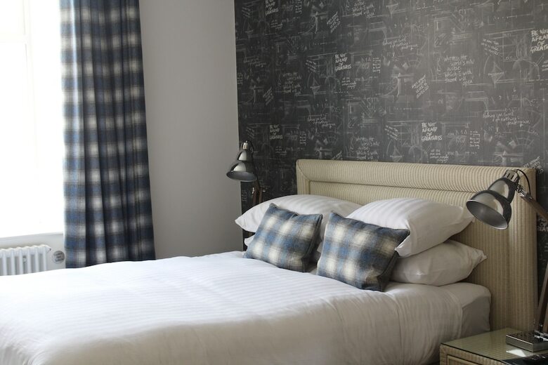 Hotel 1823 Spinning Block