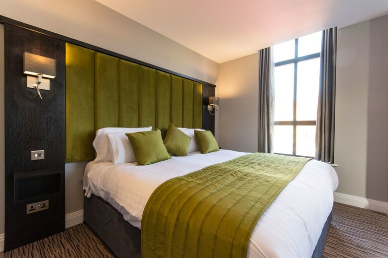 St Nicholas Hotel