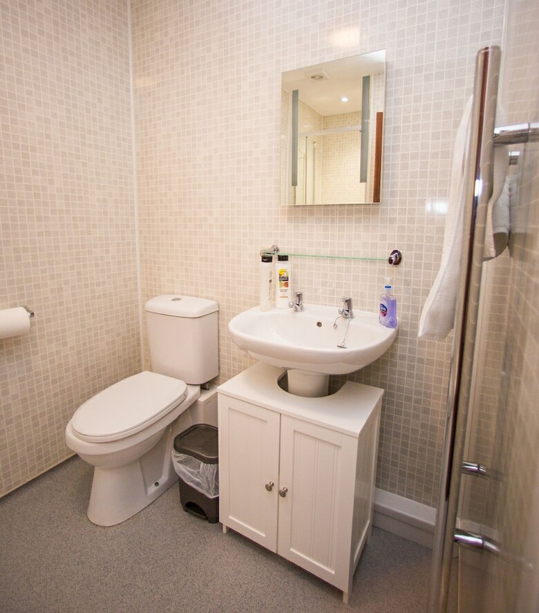 Lodge Budget Rooms Crosskeys
