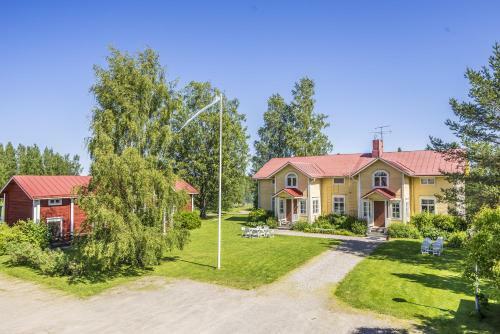 Lodge Hyv�l�n Talo