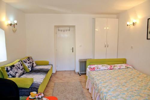 Old Town Boskovic Apartment
