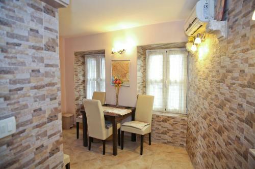 Old Town Boskovic Apartment