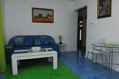 Bjelica Apartments Kotor
