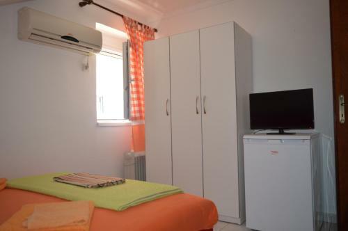 Apartments Coso