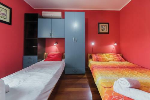 Apartments Coral