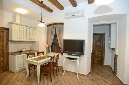 Apartments Parteli