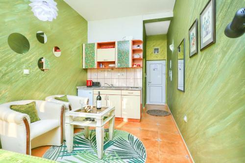 Apartments Vukotic I