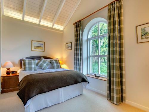 Plush Holiday Home In Crosby Lake District With Garden