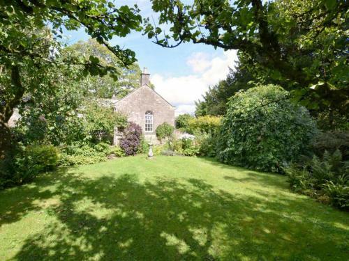 Plush Holiday Home In Crosby Lake District With Garden