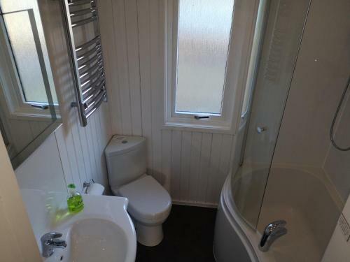 Loch Monzievaird Chalets