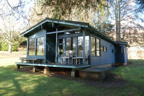 Loch Monzievaird Chalets