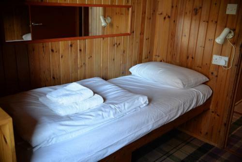 Loch Monzievaird Chalets