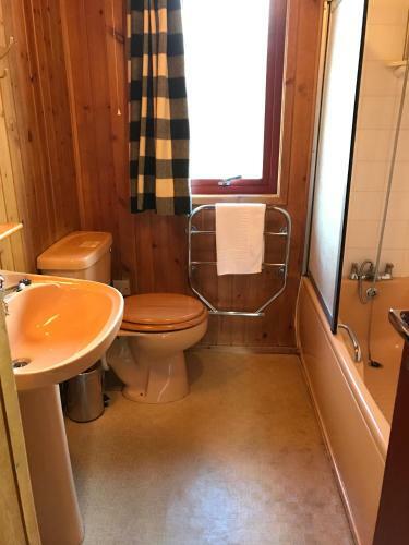 Loch Monzievaird Chalets