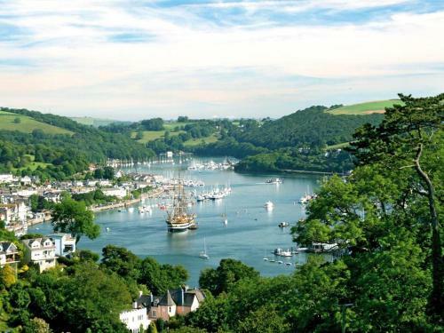 6 The Pottery, Dartmouth