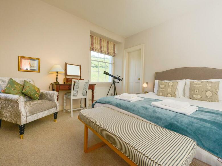 Woodlands, Dartmouth