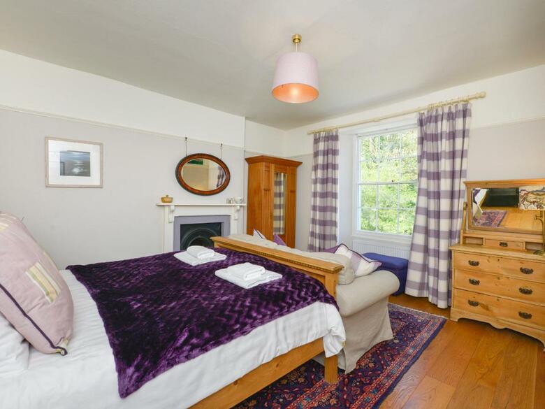 Woodlands, Dartmouth
