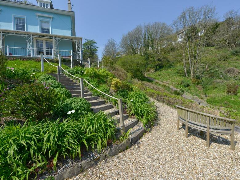Woodlands, Dartmouth