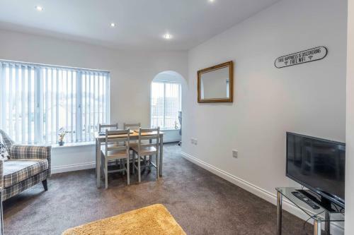 Donington 6 Serviced Apartment